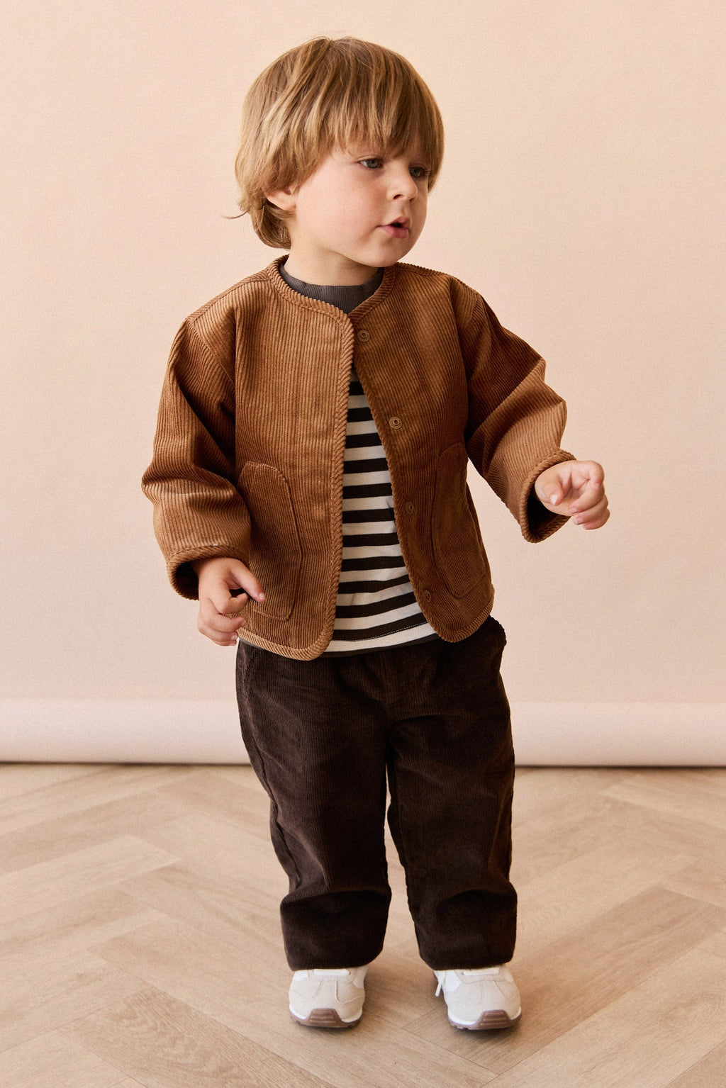 Veste en velours côtelé boutonnée pour garçons, coloris marron chaud, vêtement d'extérieur décontracté