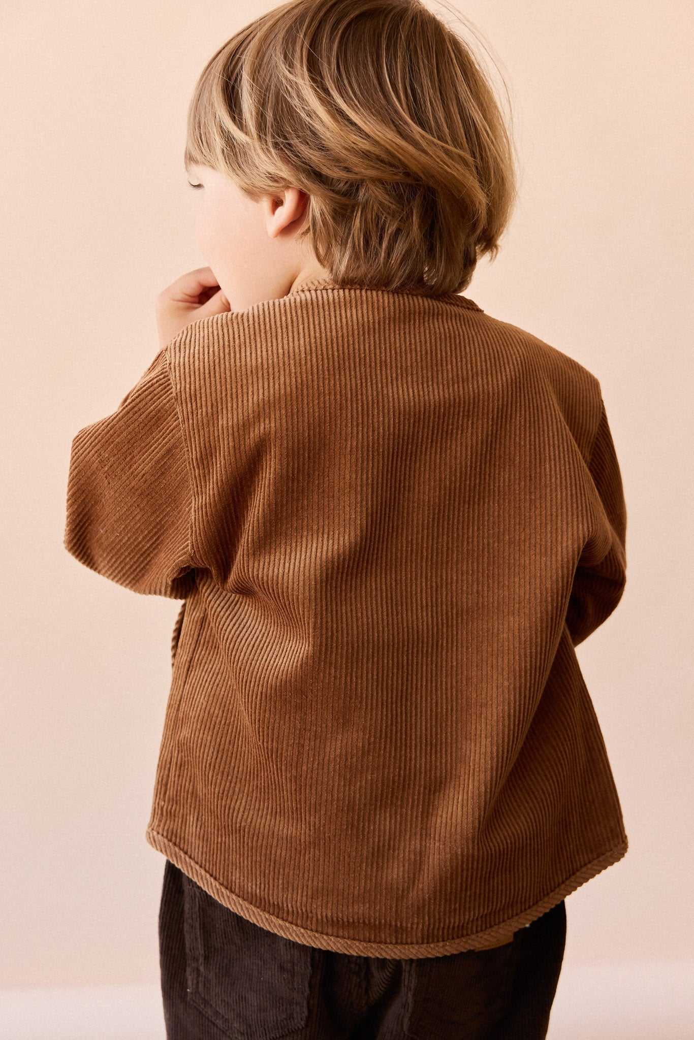 Veste en velours côtelé boutonnée pour garçons, coloris marron chaud, vêtement d'extérieur décontracté