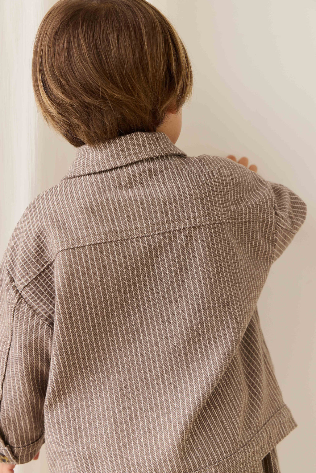 Veste boutonnée en coton à rayures pour garçons, poches plaquées, couleur brun manioc