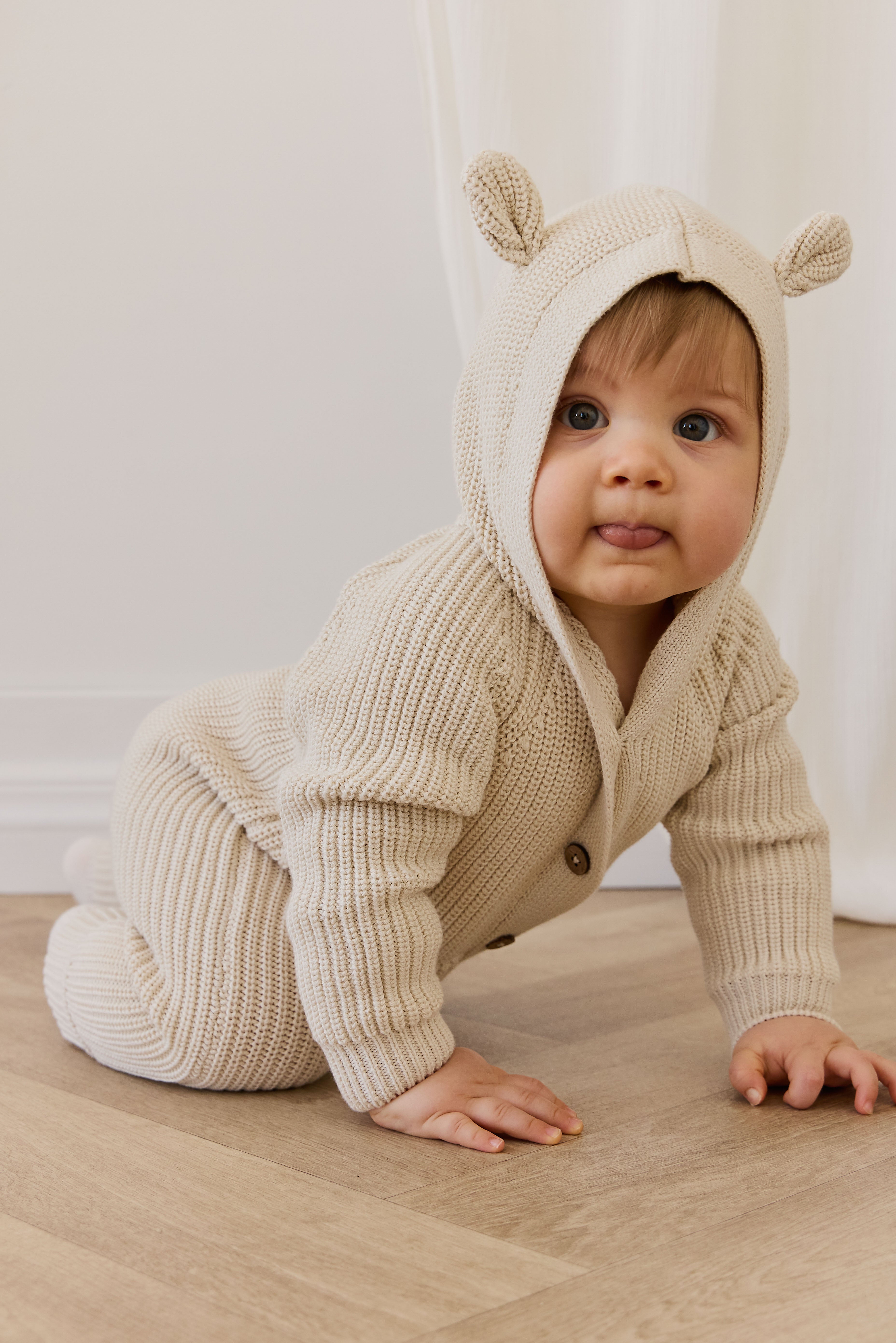 Combinaison bébé-tout-petit en coton tricoté à capuche oreilles d'ours, douce et chaude, couleur vanille et neutre