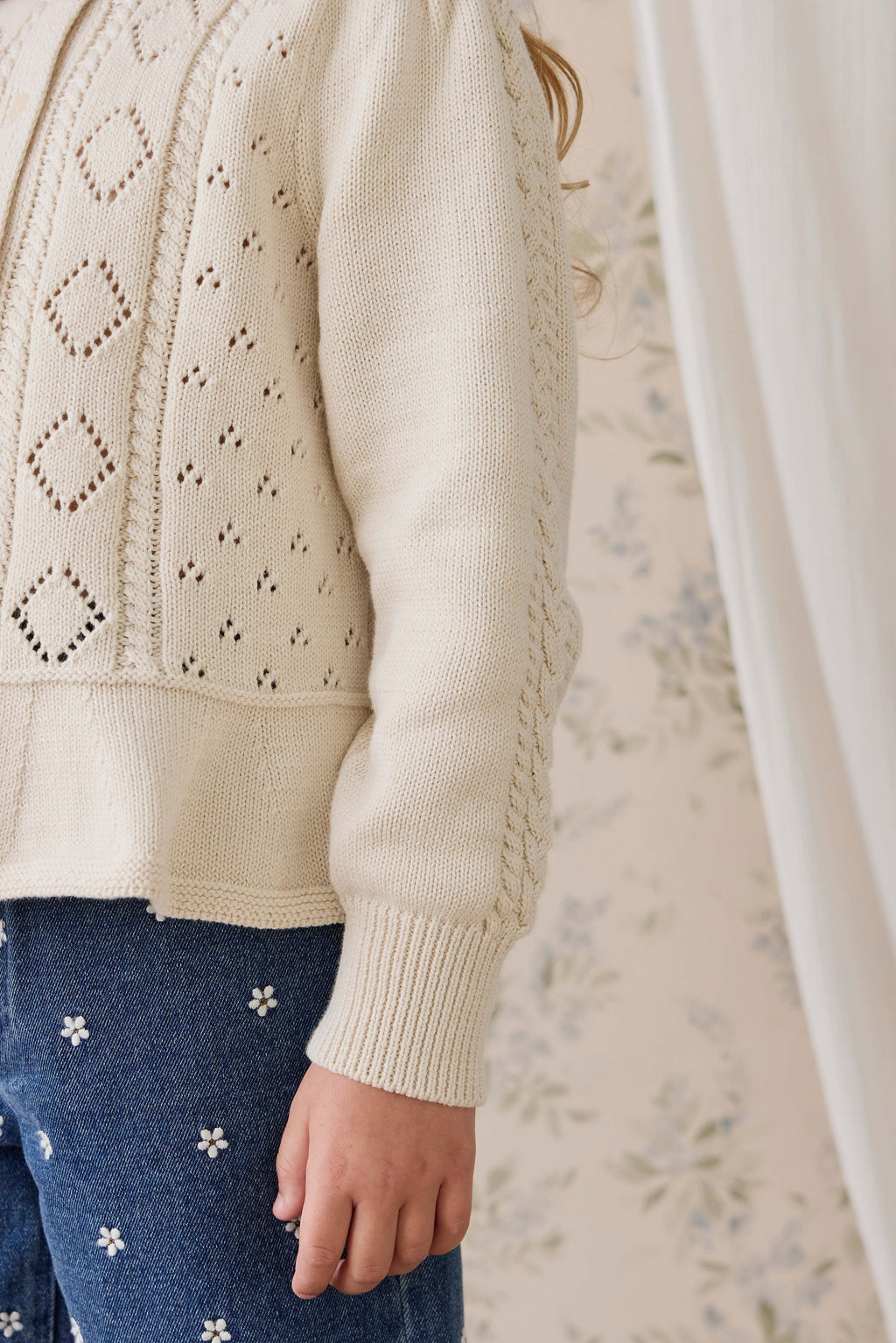 Gilet péplum en maille boutonnée en coton à manches longues pour fille Vanilla Diamond