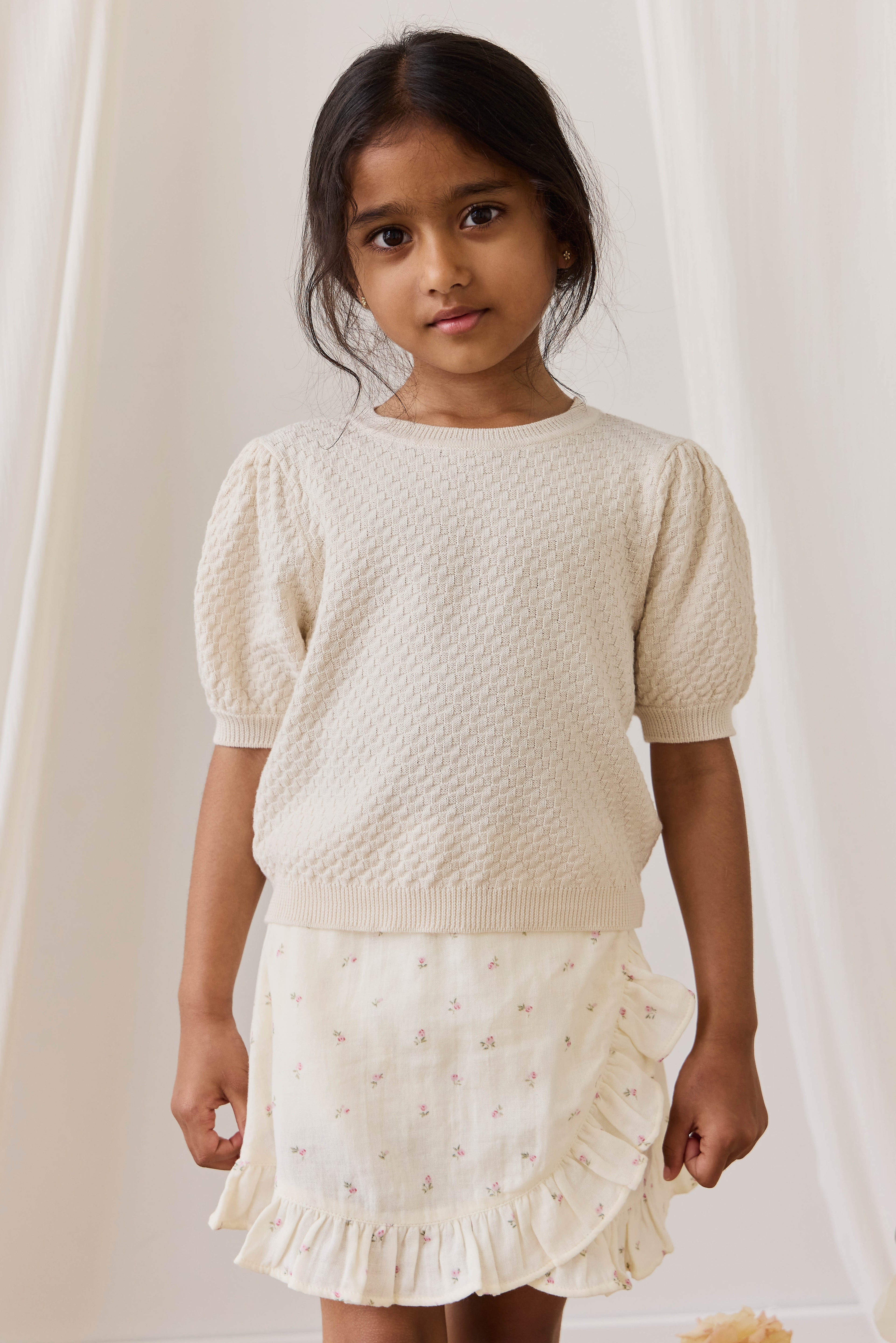 Haut en coton texturé vanille à manches bouffantes pour fille