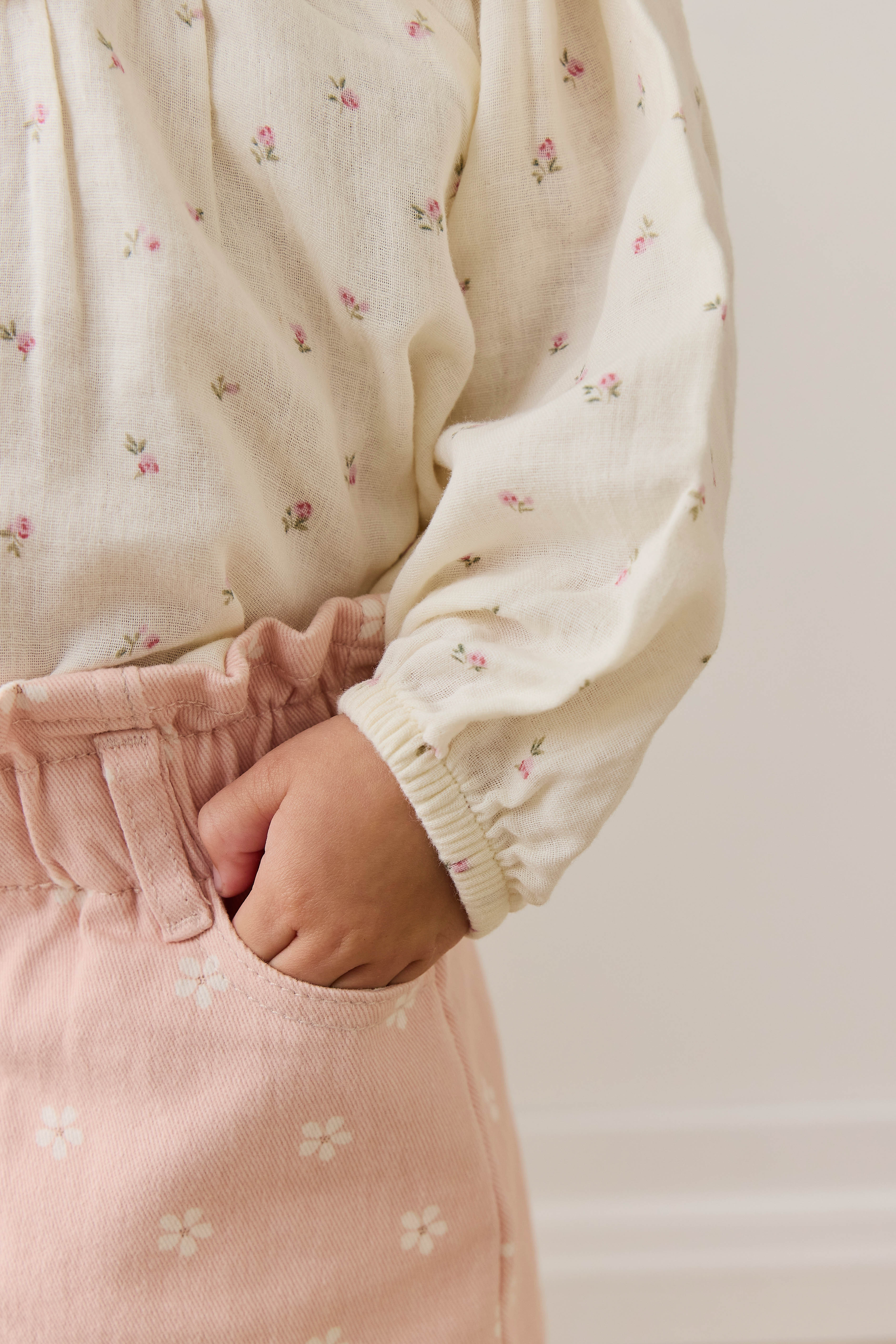 Mini-jupe en coton à taille paperbag et boutons, motif floral rose pour filles