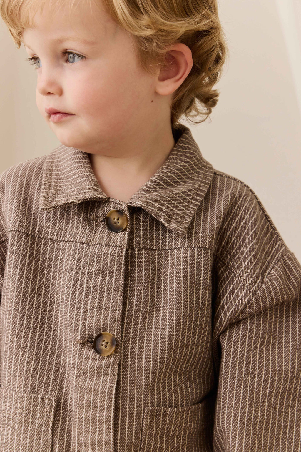 Veste boutonnée en coton à rayures pour garçons, poches plaquées, couleur brun manioc