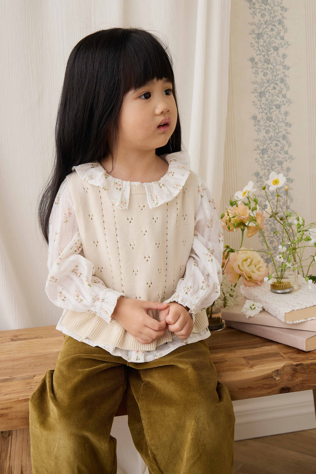 Haut sans manches en tricot texturé pour filles, en coton doux, col festonné, coloris vanille