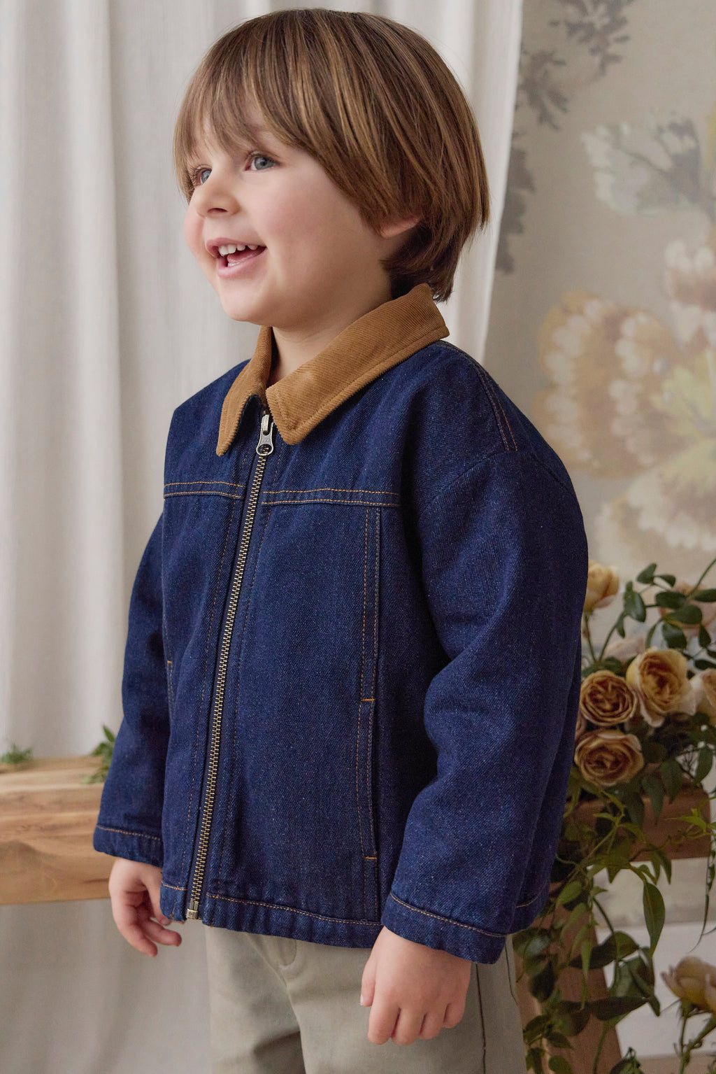 Blouson zippé en jean mi-indigo avec col en velours côtelé pour garçons