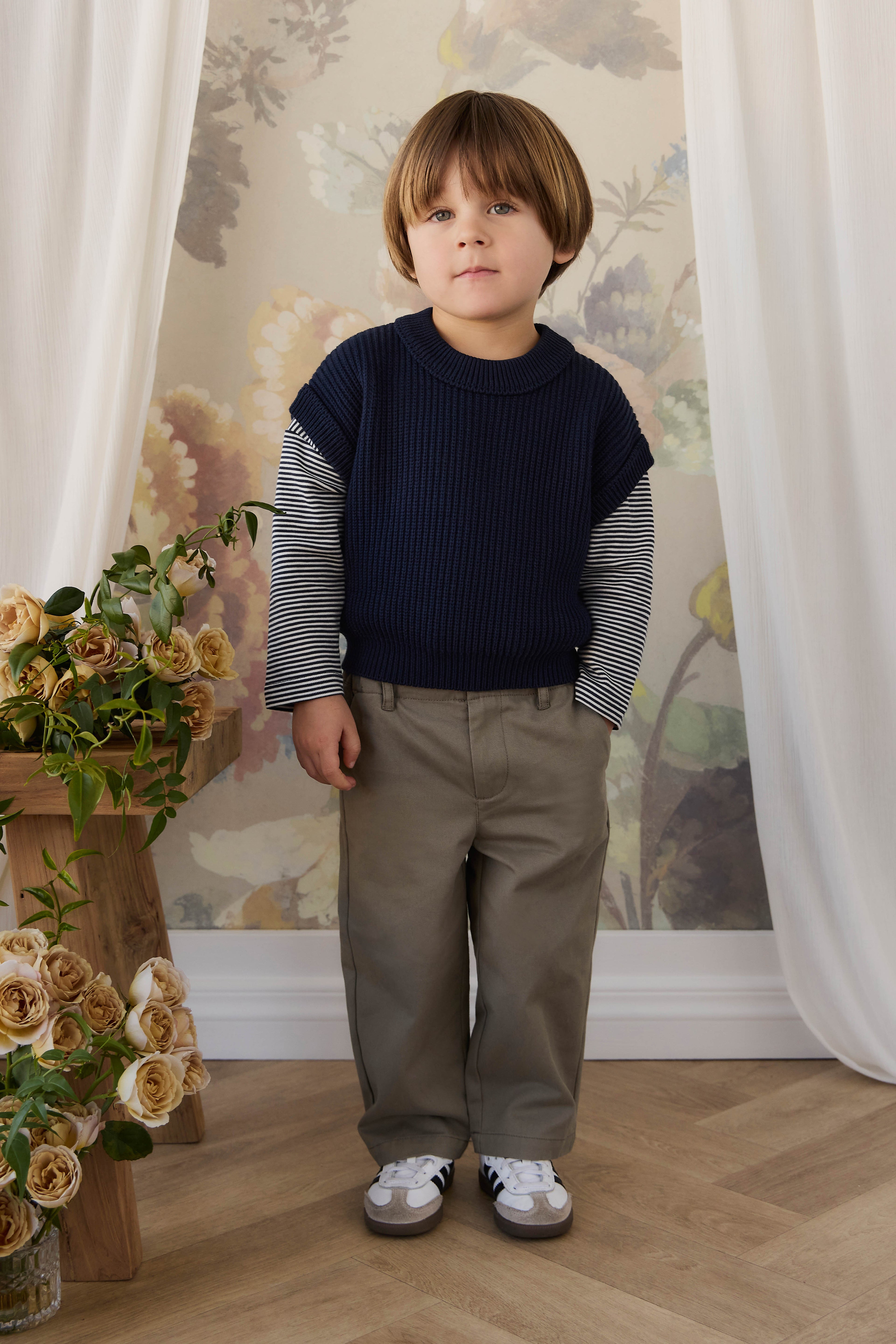 Pantalon en coton ajusté pour garçons, vert terreux, taille élastiquée, poches