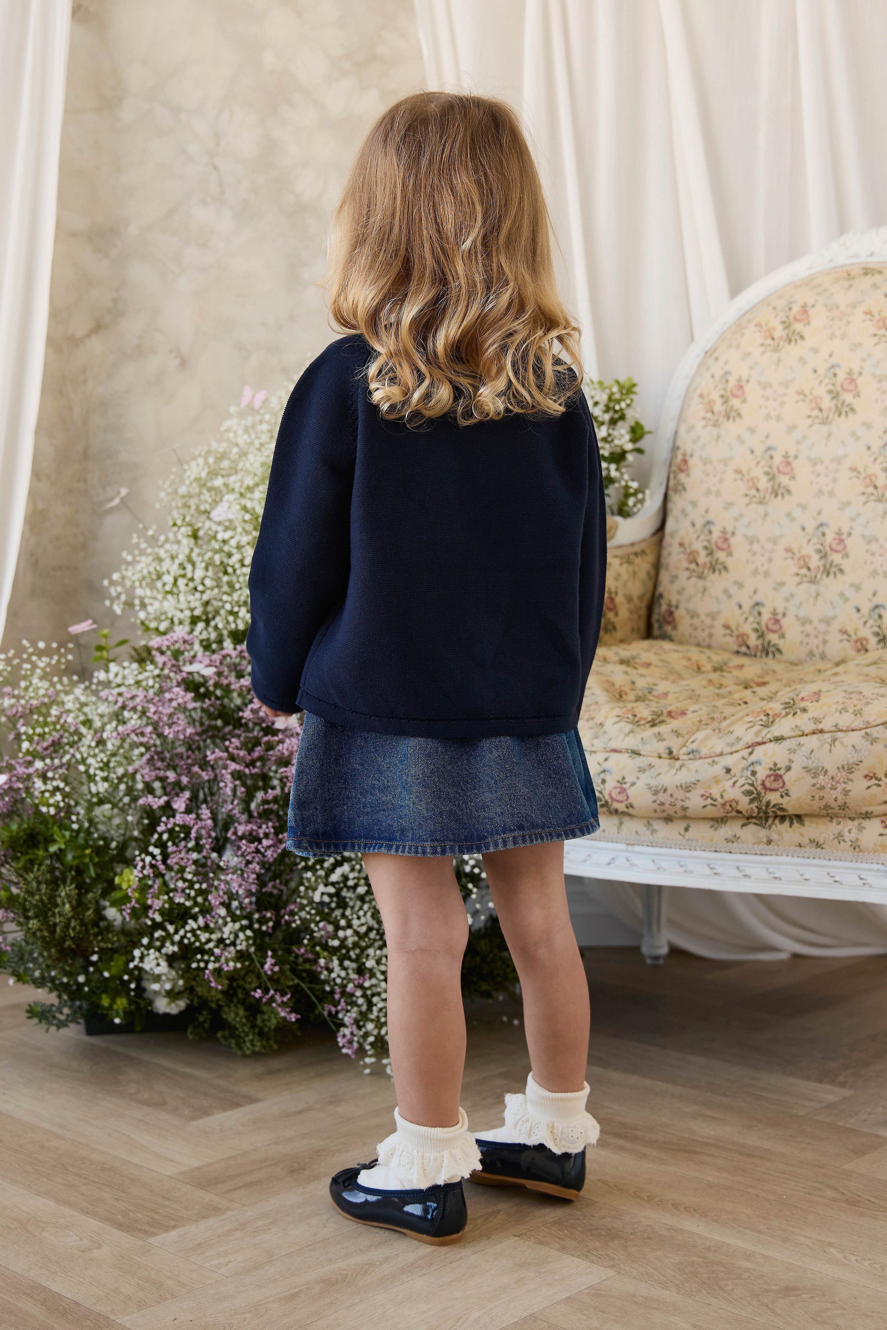 Cardigan en maille boutonnée en coton biologique bleu marine pour fille