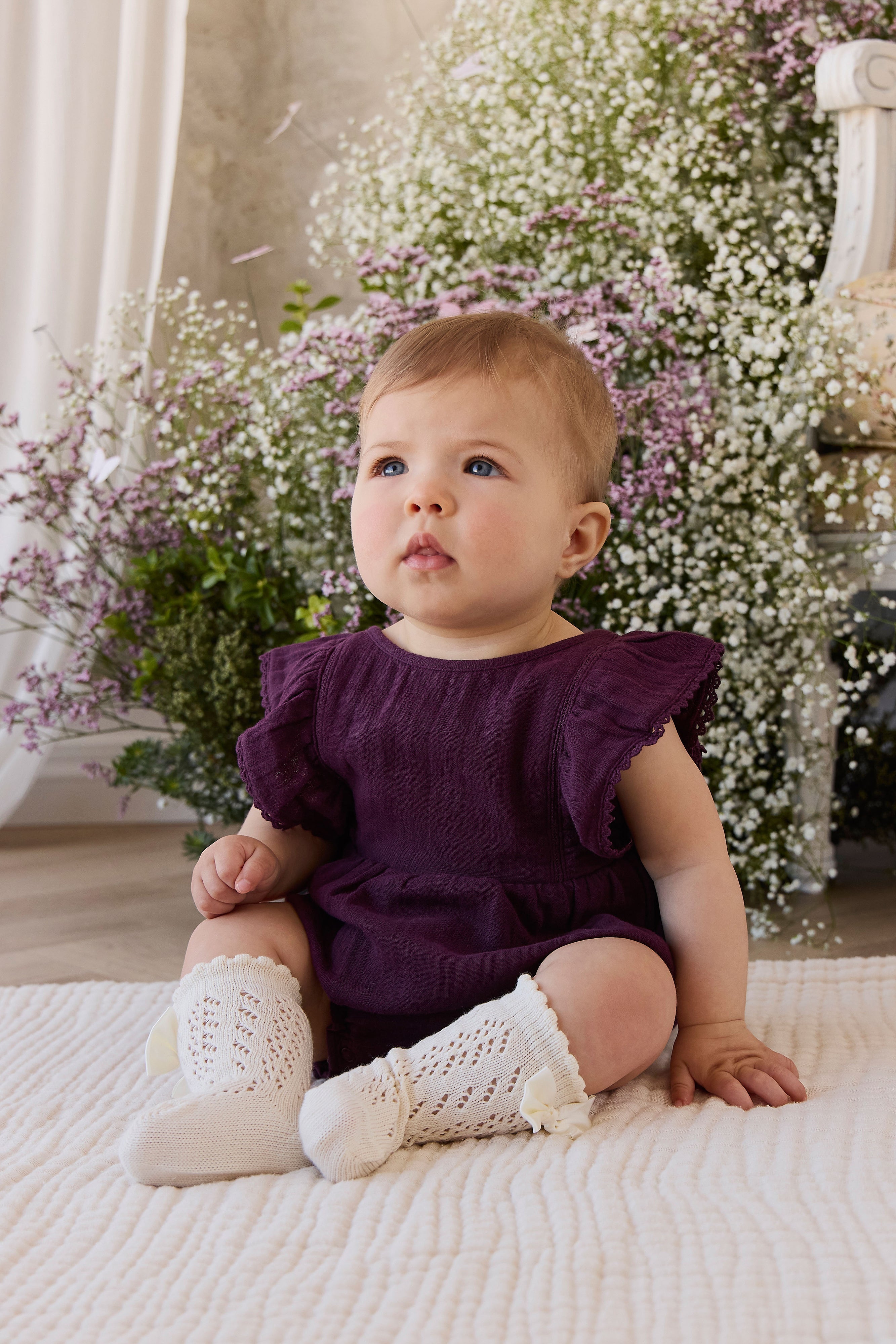Chaussettes courtes crème avec nœud pour filles, bord festonné, maille texturée