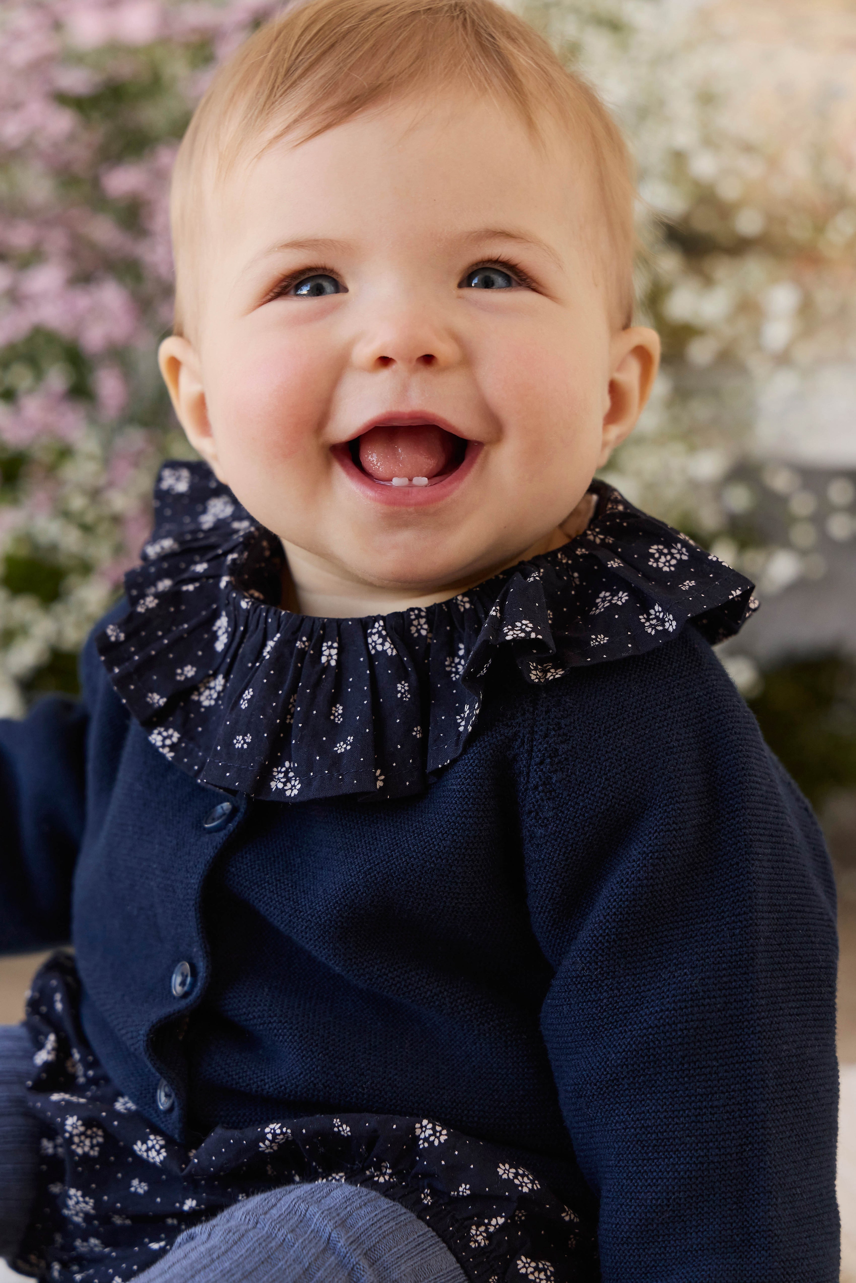 Cardigan en maille boutonnée en coton biologique bleu marine pour fille